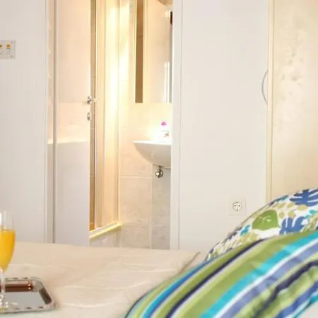 Roso 3* Makarska